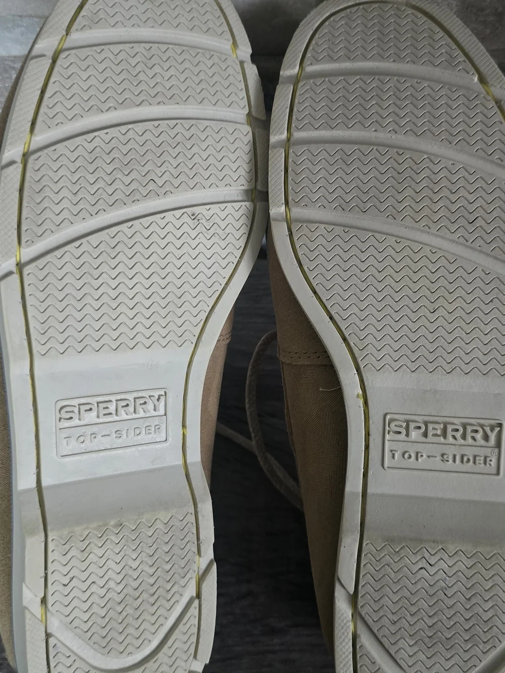 Sperry Men's Tan Suede Boat Shoes